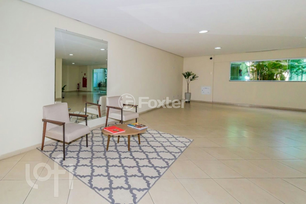 Apartamento à venda com 2 quartos, 77m² - Foto 47