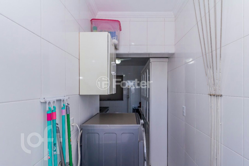 Apartamento à venda com 2 quartos, 77m² - Foto 28