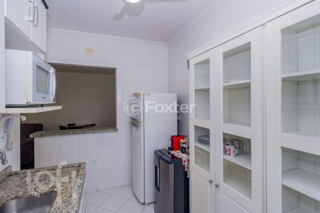 Apartamento à venda com 2 quartos, 77m² - Foto 24