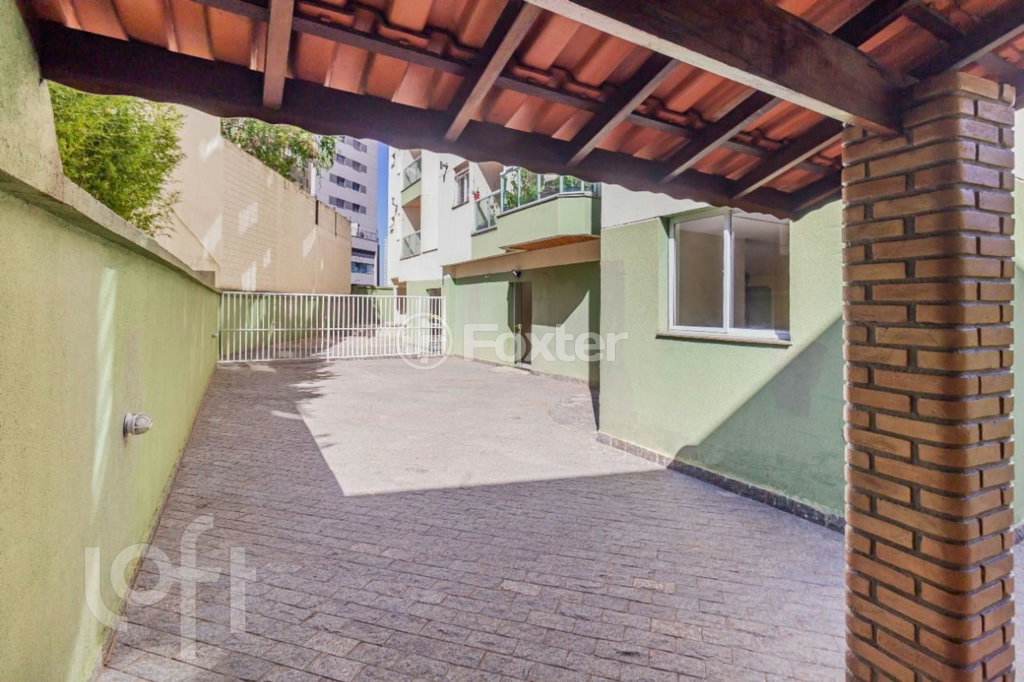 Apartamento à venda com 2 quartos, 77m² - Foto 34