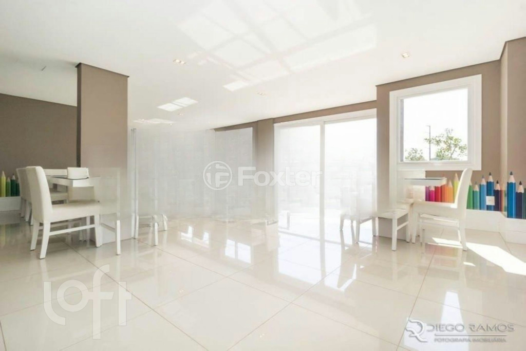 Apartamento à venda com 3 quartos, 75m² - Foto 33