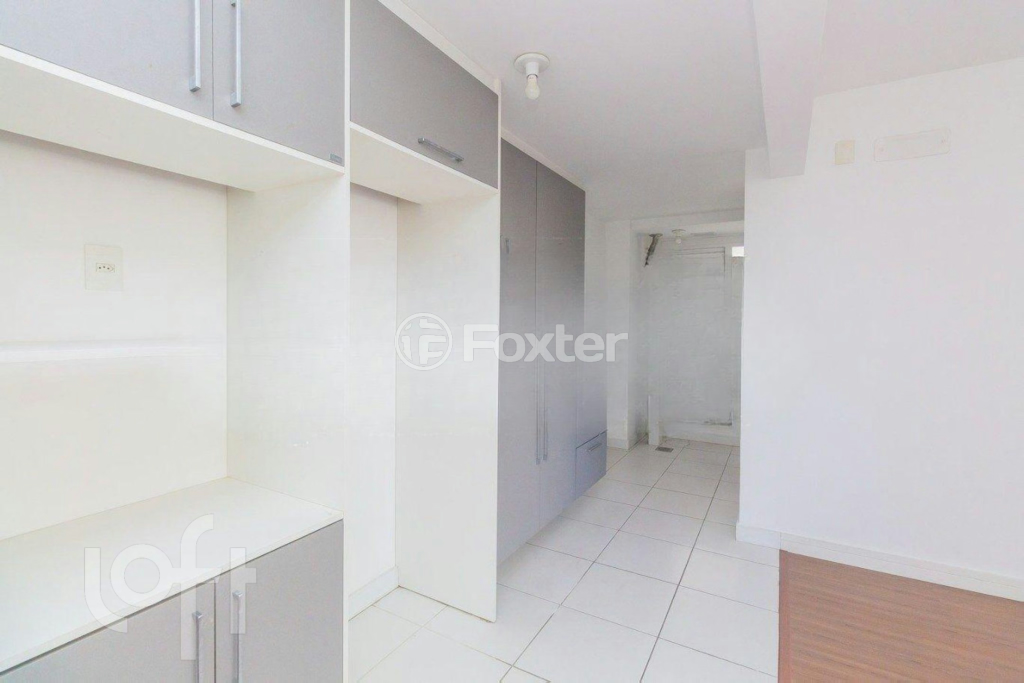 Apartamento à venda com 3 quartos, 75m² - Foto 5