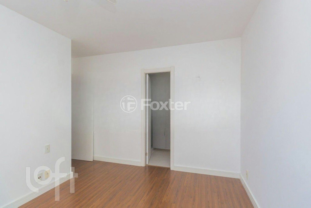 Apartamento à venda com 3 quartos, 75m² - Foto 18