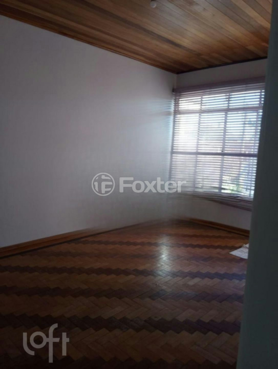Casa à venda com 4 quartos, 300m² - Foto 3