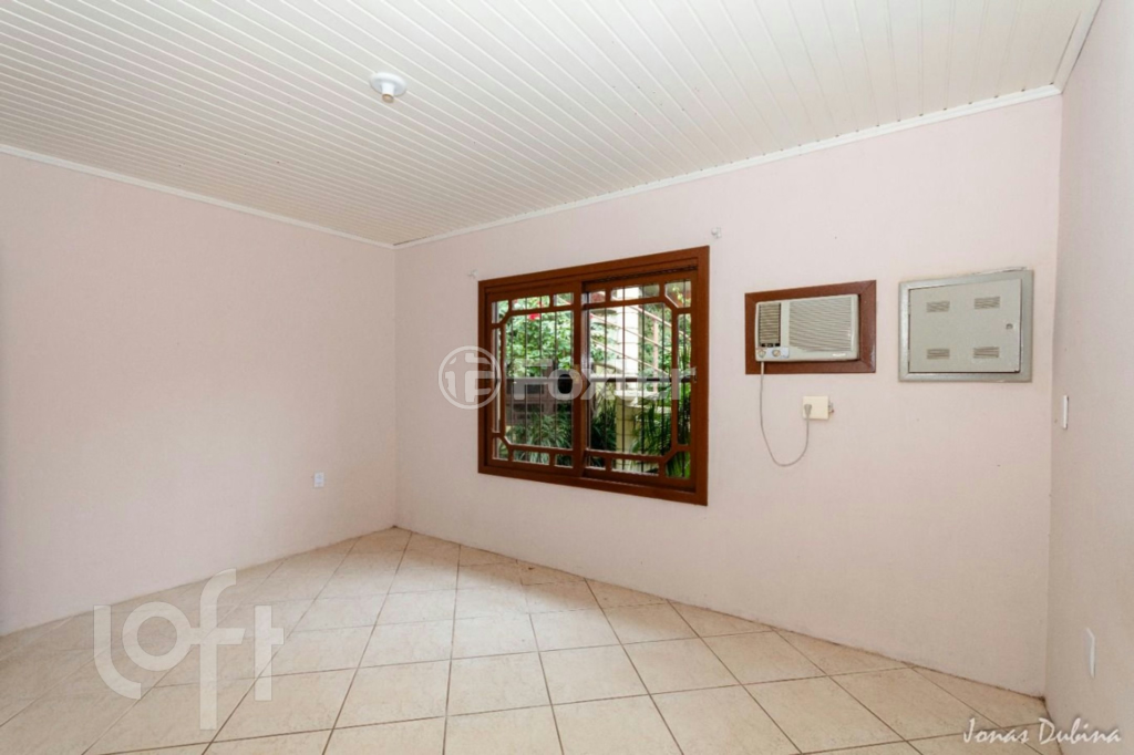 Casa à venda com 4 quartos, 330m² - Foto 26