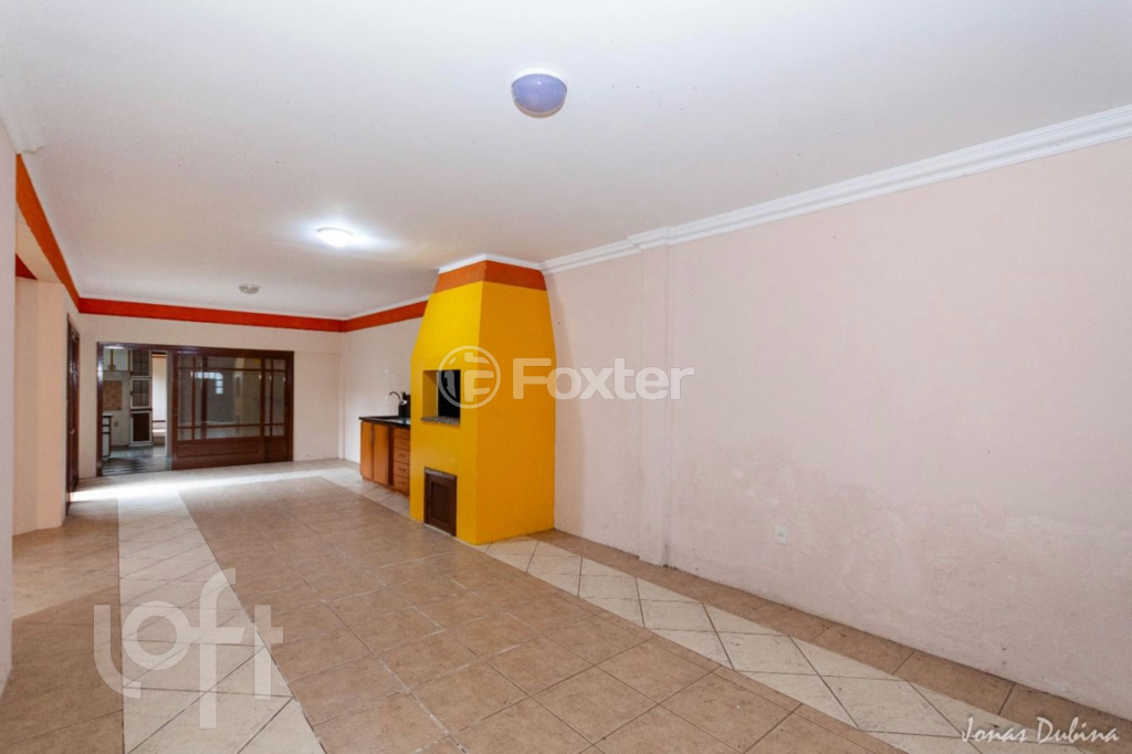 Casa à venda com 4 quartos, 330m² - Foto 11
