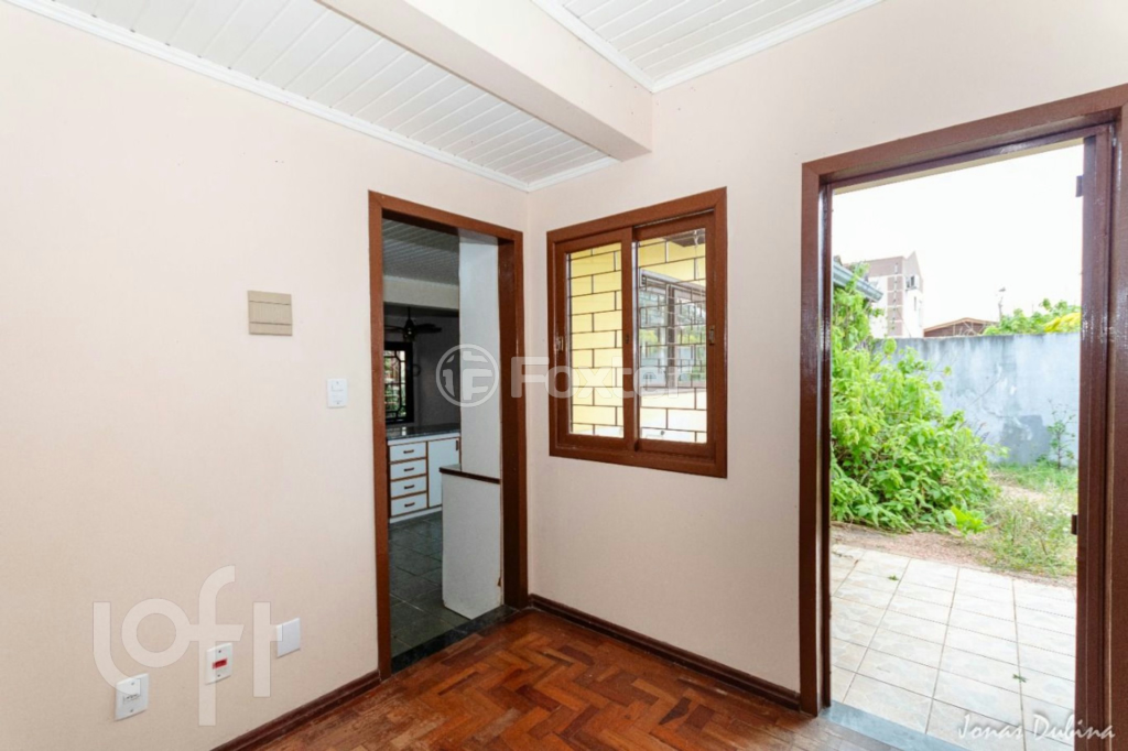 Casa à venda com 4 quartos, 330m² - Foto 18