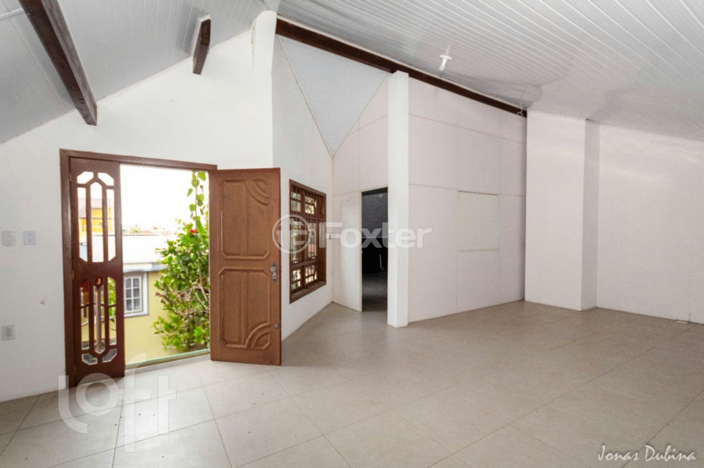 Casa à venda com 4 quartos, 330m² - Foto 34
