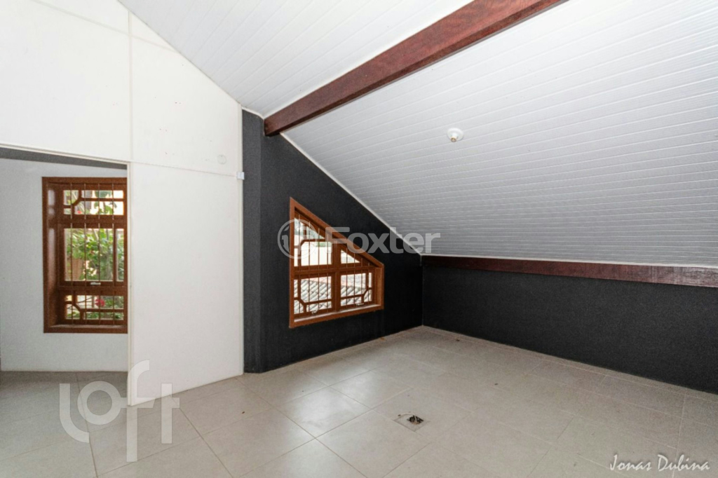 Casa à venda com 4 quartos, 330m² - Foto 37