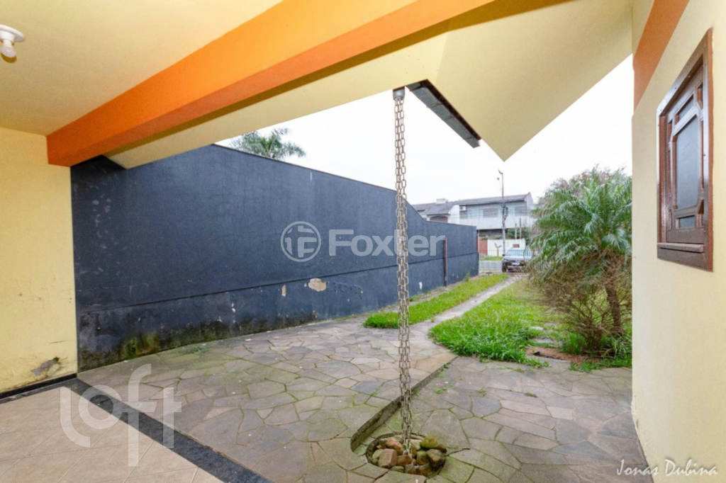 Casa à venda com 4 quartos, 330m² - Foto 40