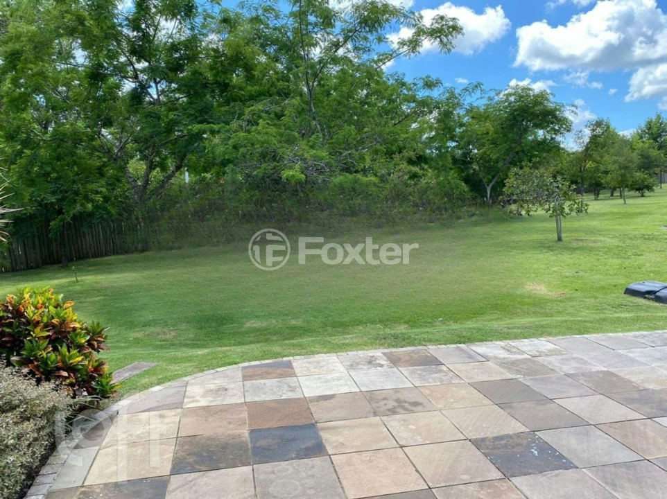 Casa de Condomínio à venda com 4 quartos, 430m² - Foto 4