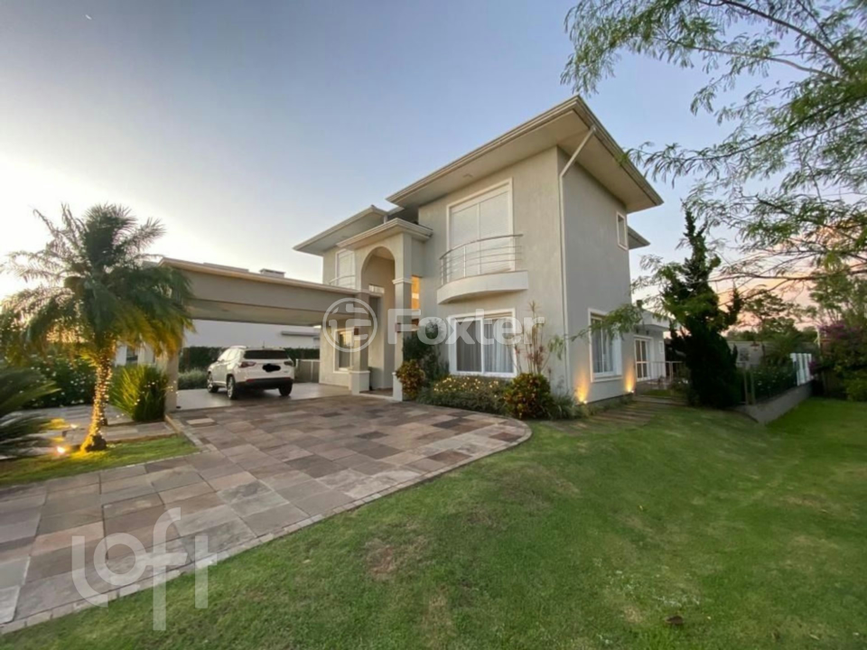 Casa de Condomínio à venda com 4 quartos, 430m² - Foto 1