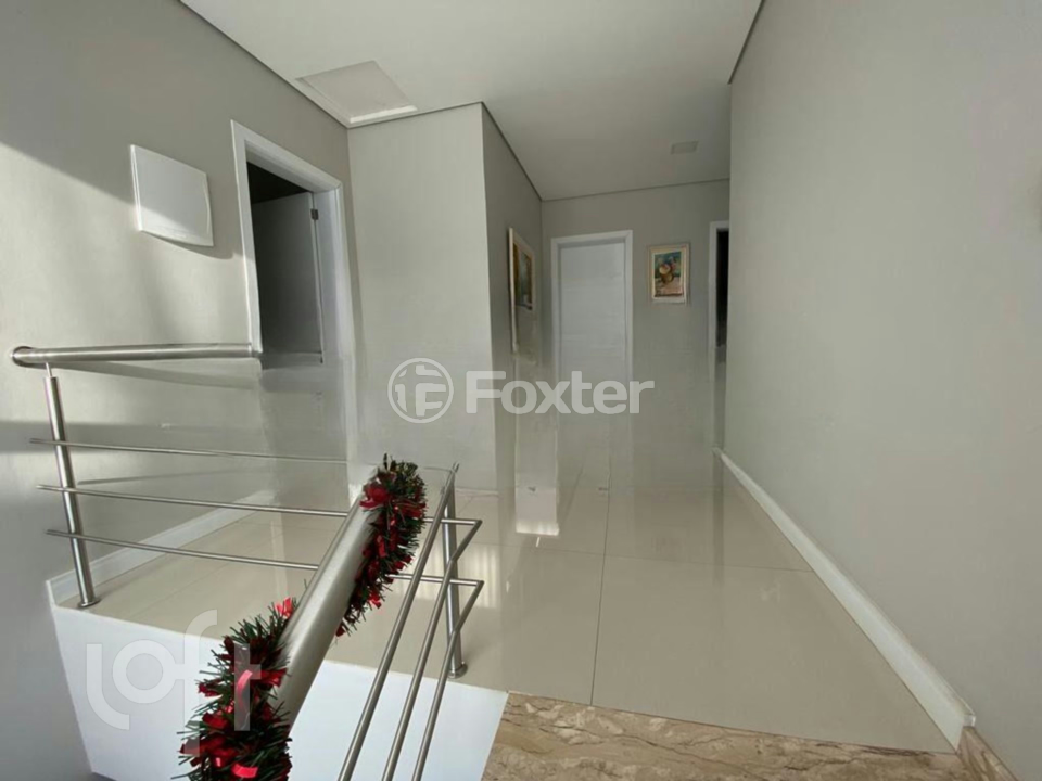 Casa de Condomínio à venda com 4 quartos, 430m² - Foto 16