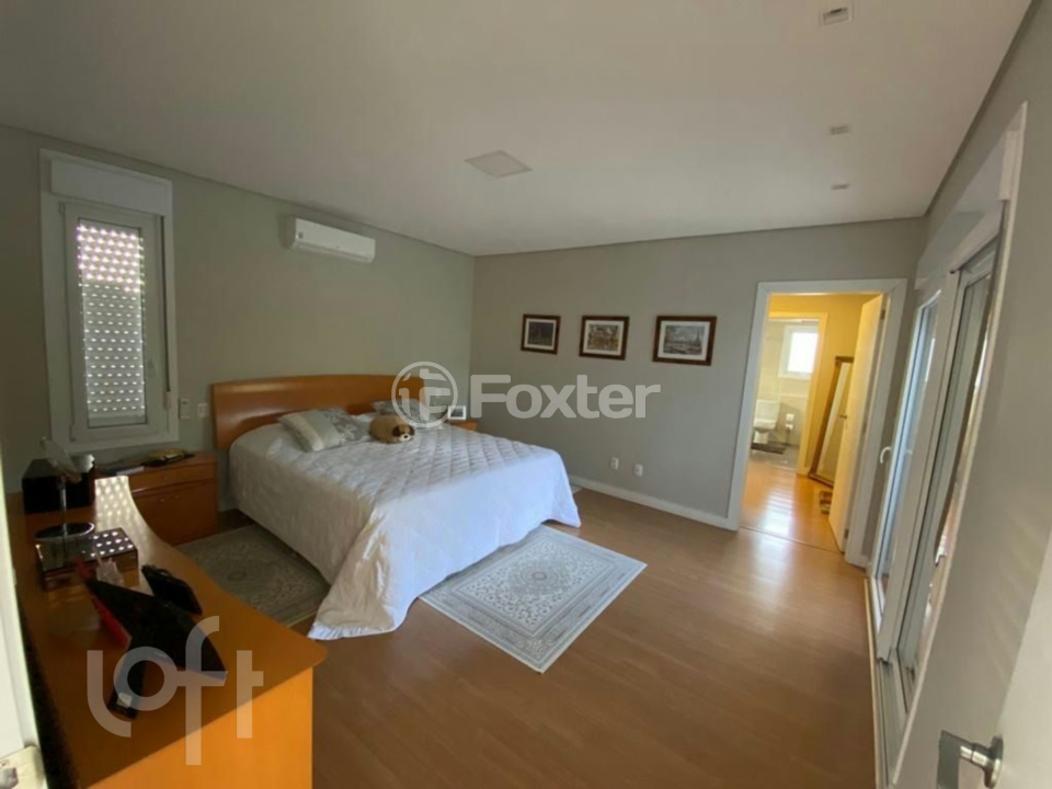 Casa de Condomínio à venda com 4 quartos, 430m² - Foto 9