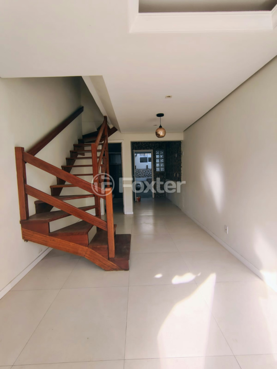 Casa de Condomínio à venda com 2 quartos, 80m² - Foto 1