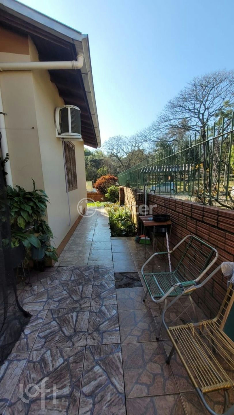 Casa à venda com 2 quartos, 150m² - Foto 5