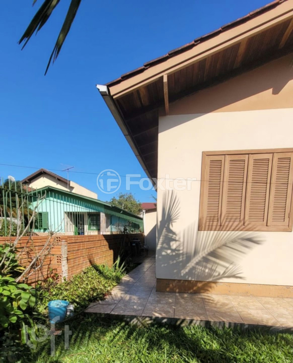 Casa à venda com 2 quartos, 150m² - Foto 4