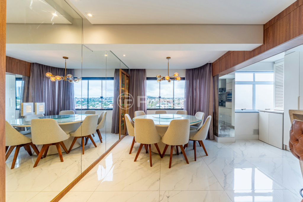 Cobertura à venda com 3 quartos, 243m² - Foto 7