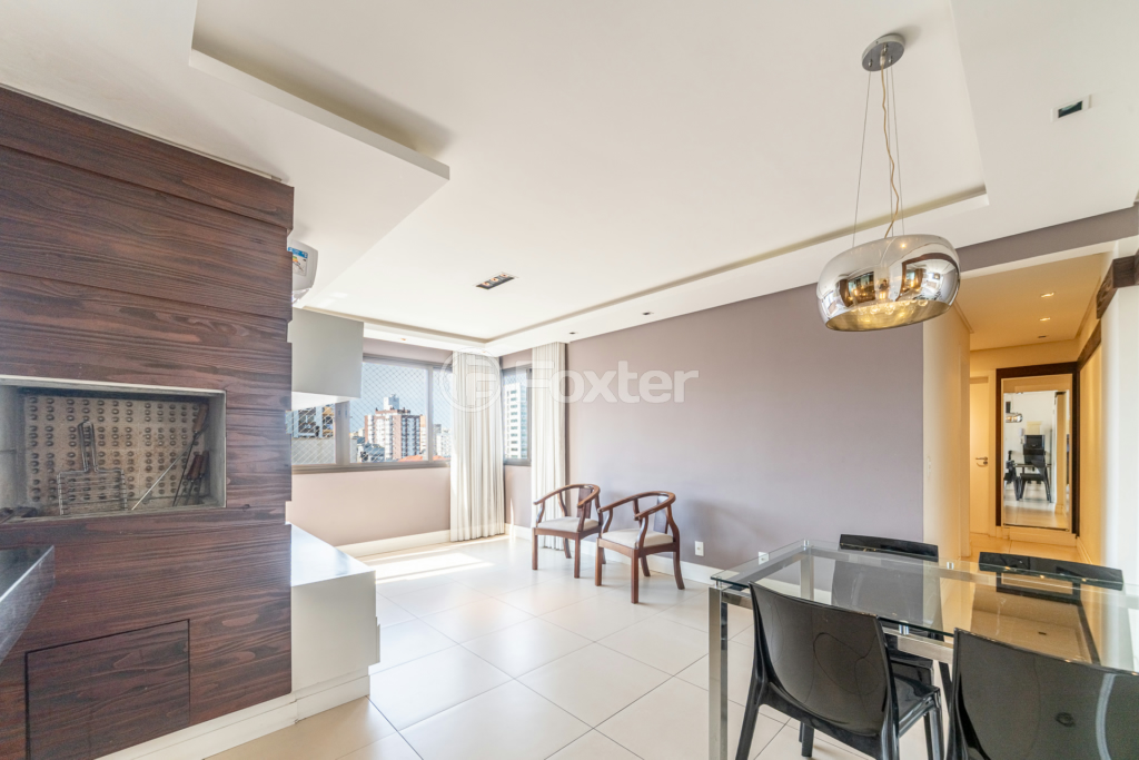 Apartamento à venda com 2 quartos, 70m² - Foto 2