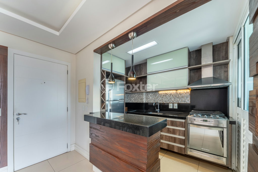 Apartamento à venda com 2 quartos, 70m² - Foto 14