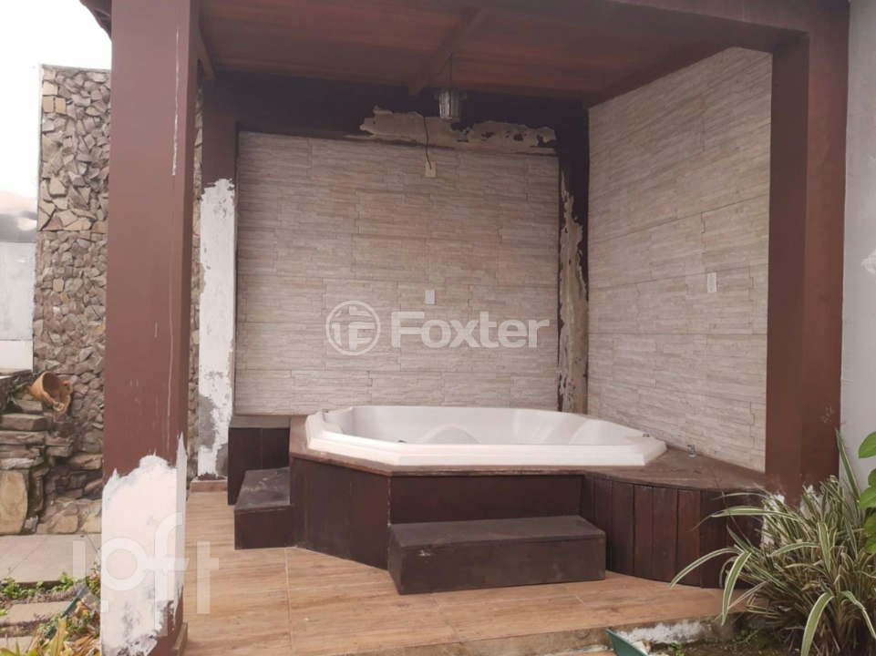 Casa à venda com 4 quartos, 200m² - Foto 16