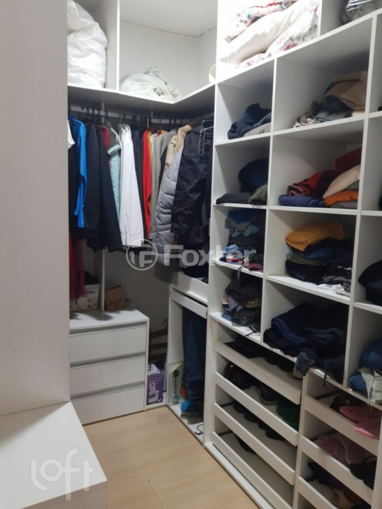 Casa à venda com 4 quartos, 200m² - Foto 10