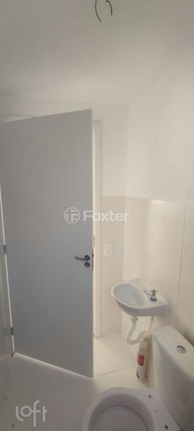 Apartamento à venda com 2 quartos, 41m² - Foto 13