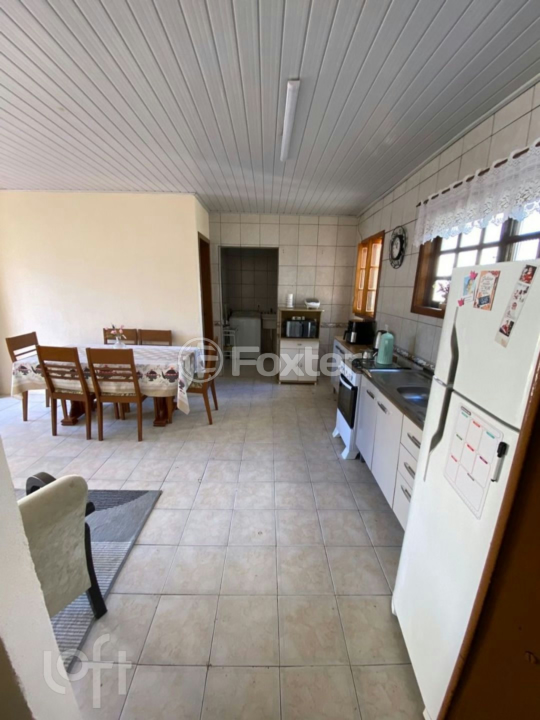 Casa à venda com 3 quartos, 80m² - Foto 18