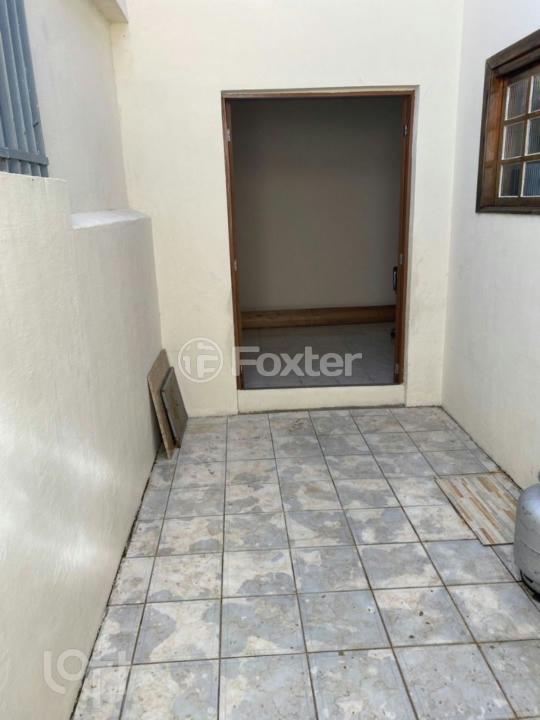 Casa à venda com 3 quartos, 80m² - Foto 10