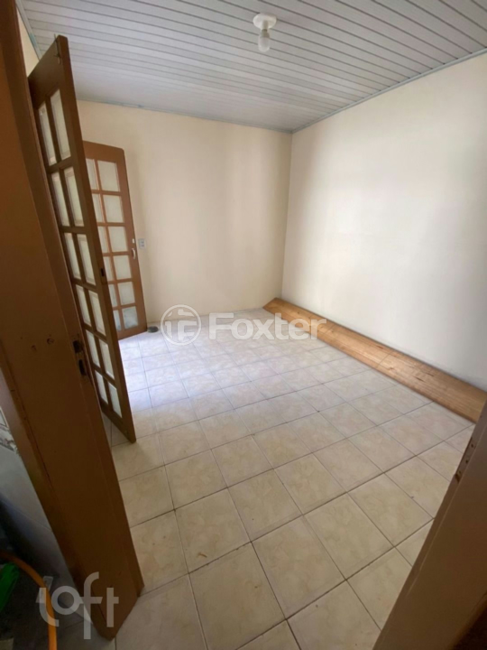 Casa à venda com 3 quartos, 80m² - Foto 12