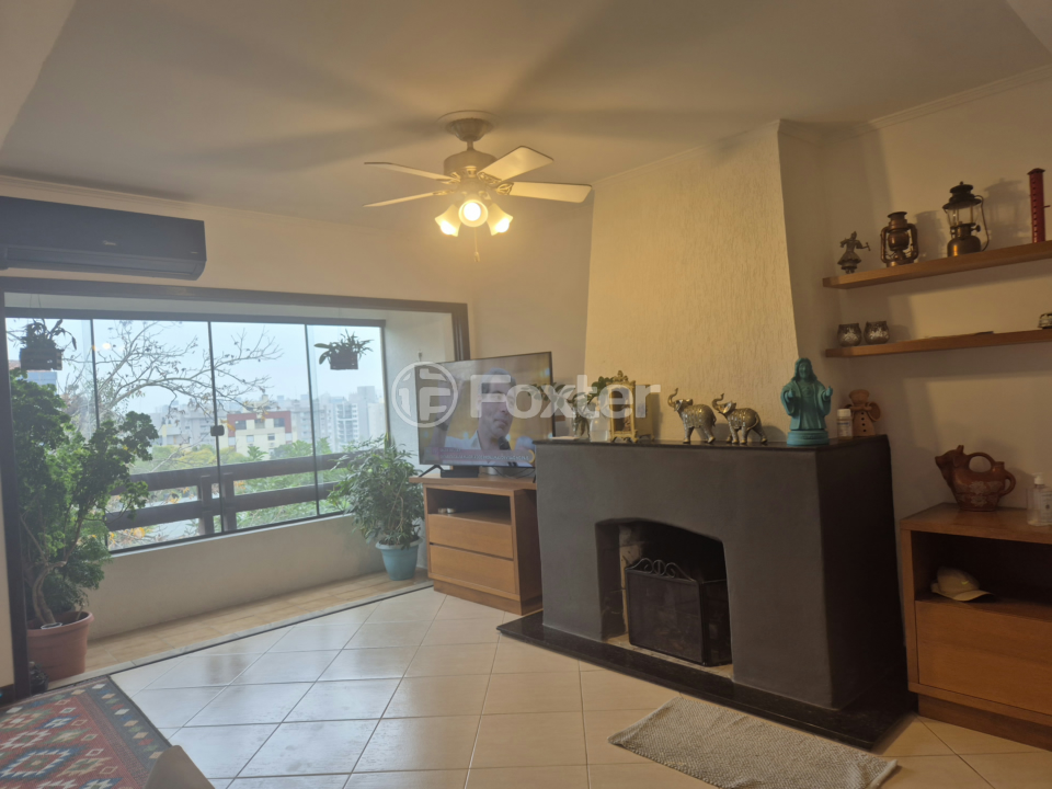 Cobertura à venda com 3 quartos, 250m² - Foto 2