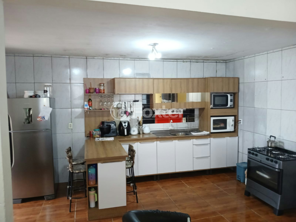 Casa à venda com 2 quartos, 70m² - Foto 3