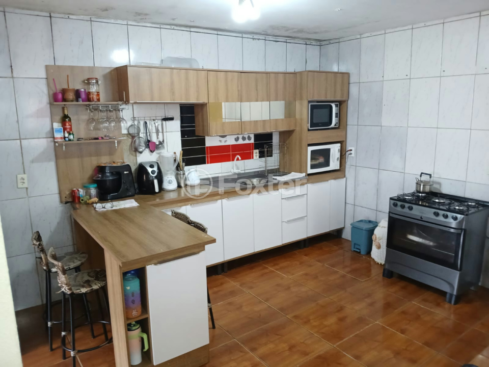 Casa à venda com 2 quartos, 70m² - Foto 7