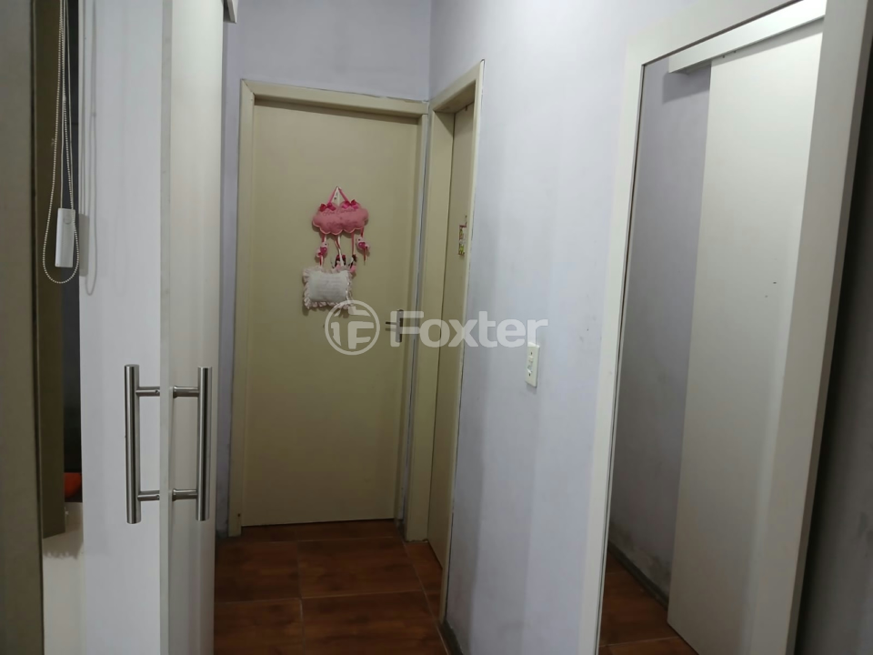 Casa à venda com 2 quartos, 70m² - Foto 10