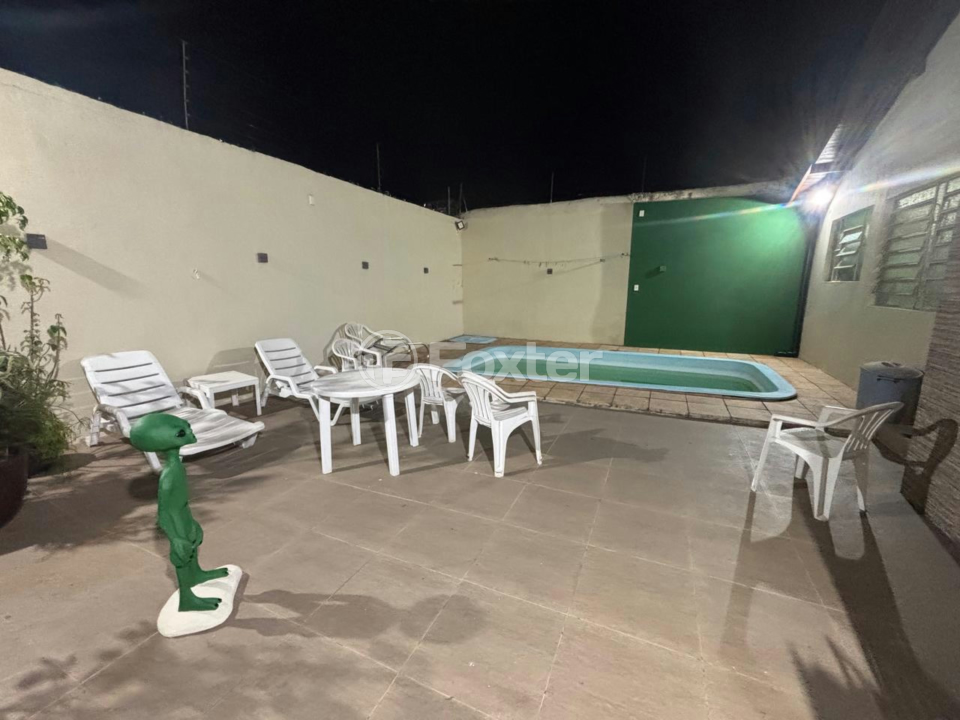Casa à venda com 3 quartos, 129m² - Foto 8