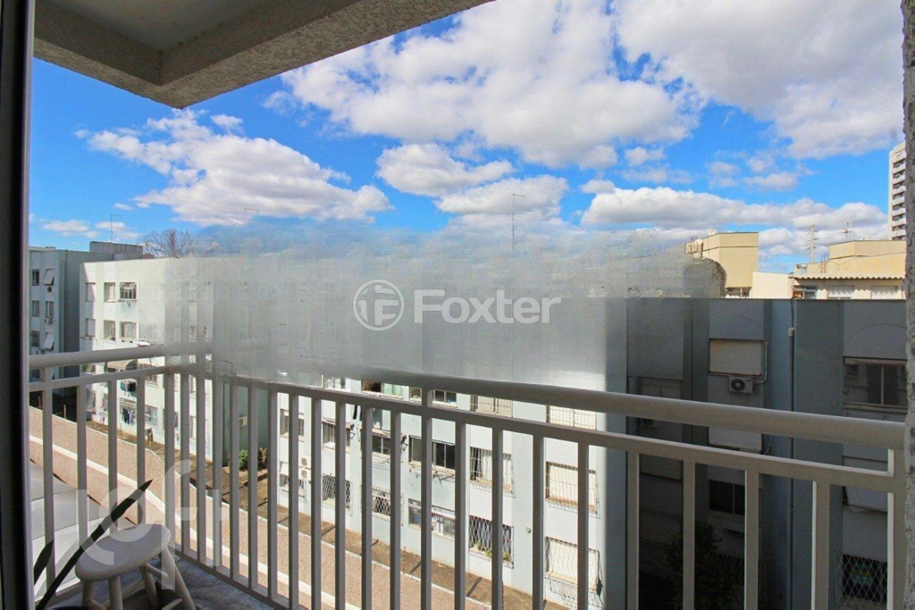 Apartamento à venda com 2 quartos, 60m² - Foto 21
