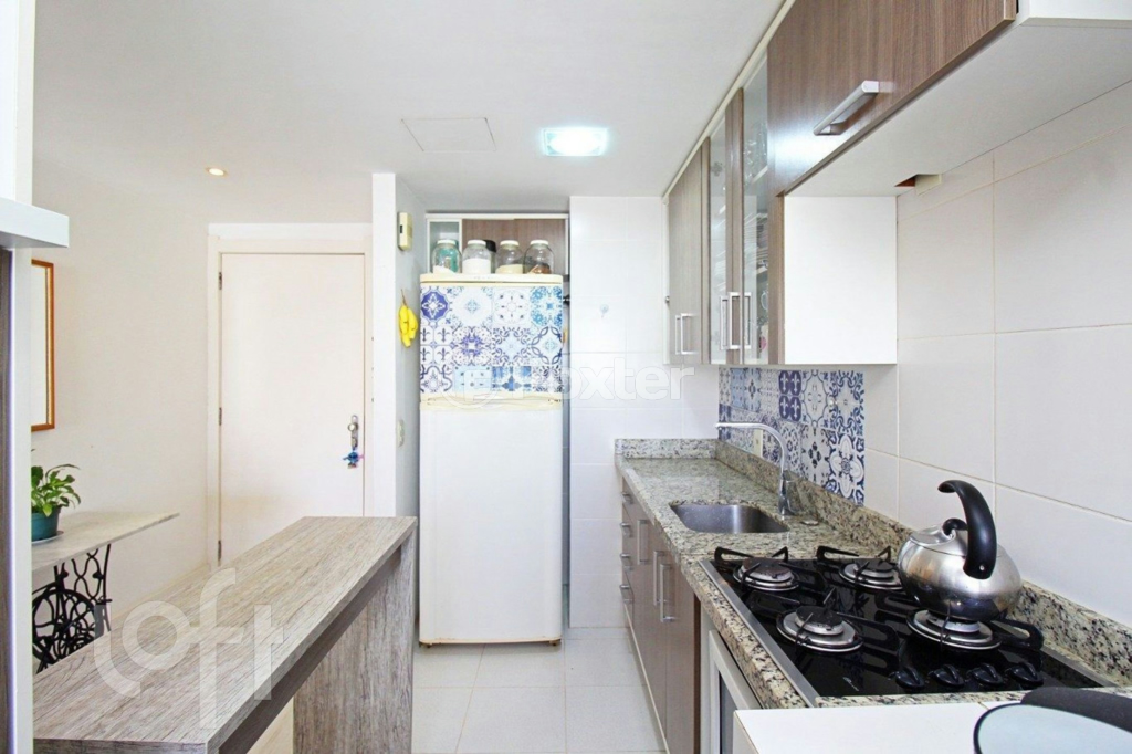 Apartamento à venda com 2 quartos, 60m² - Foto 11