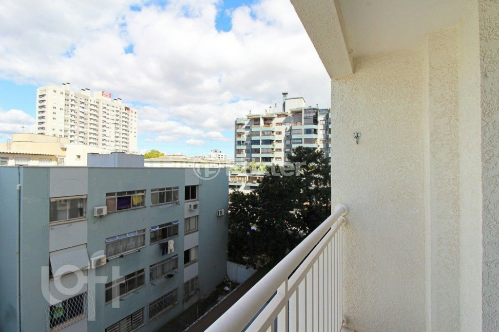 Apartamento à venda com 2 quartos, 60m² - Foto 22