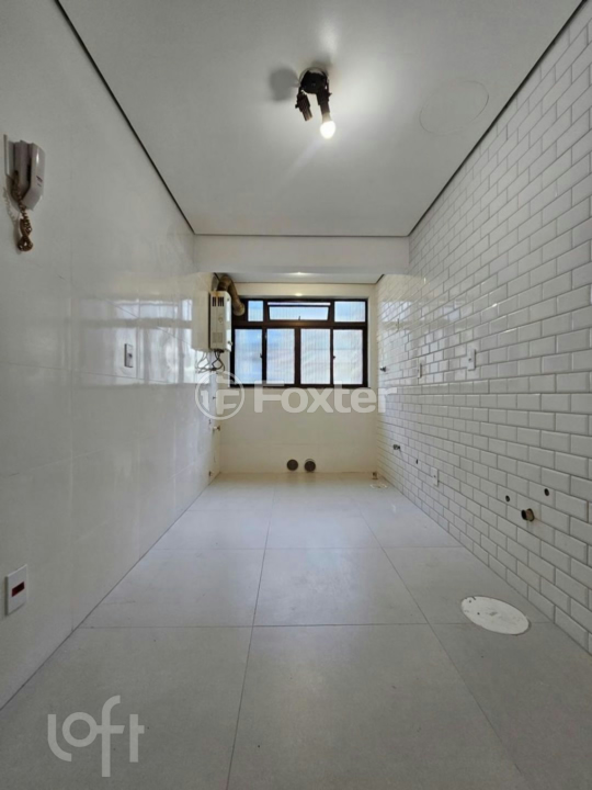 Apartamento à venda com 2 quartos, 67m² - Foto 4