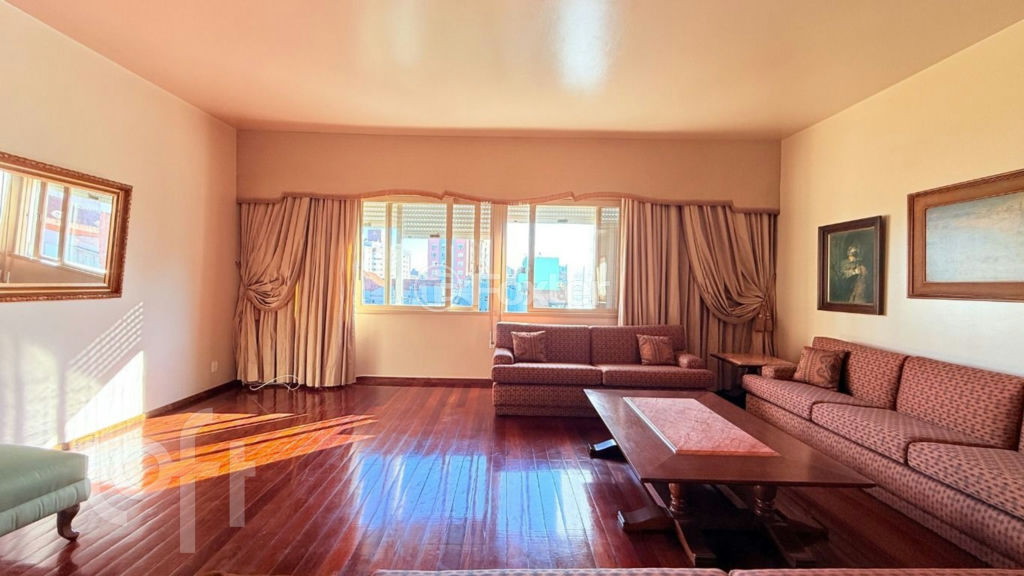 Apartamento à venda com 3 quartos, 226m² - Foto 6