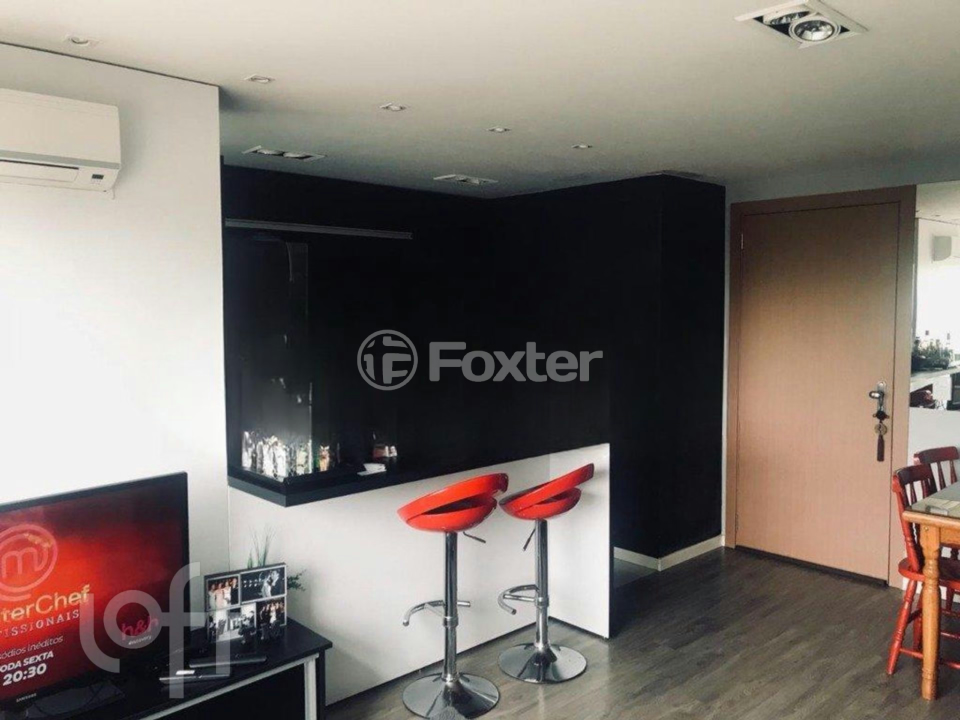 Apartamento à venda com 2 quartos, 60m² - Foto 5