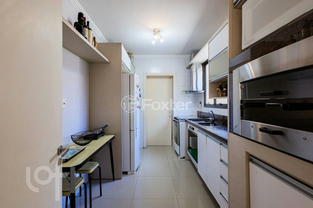 Apartamento à venda com 2 quartos, 140m² - Foto 8