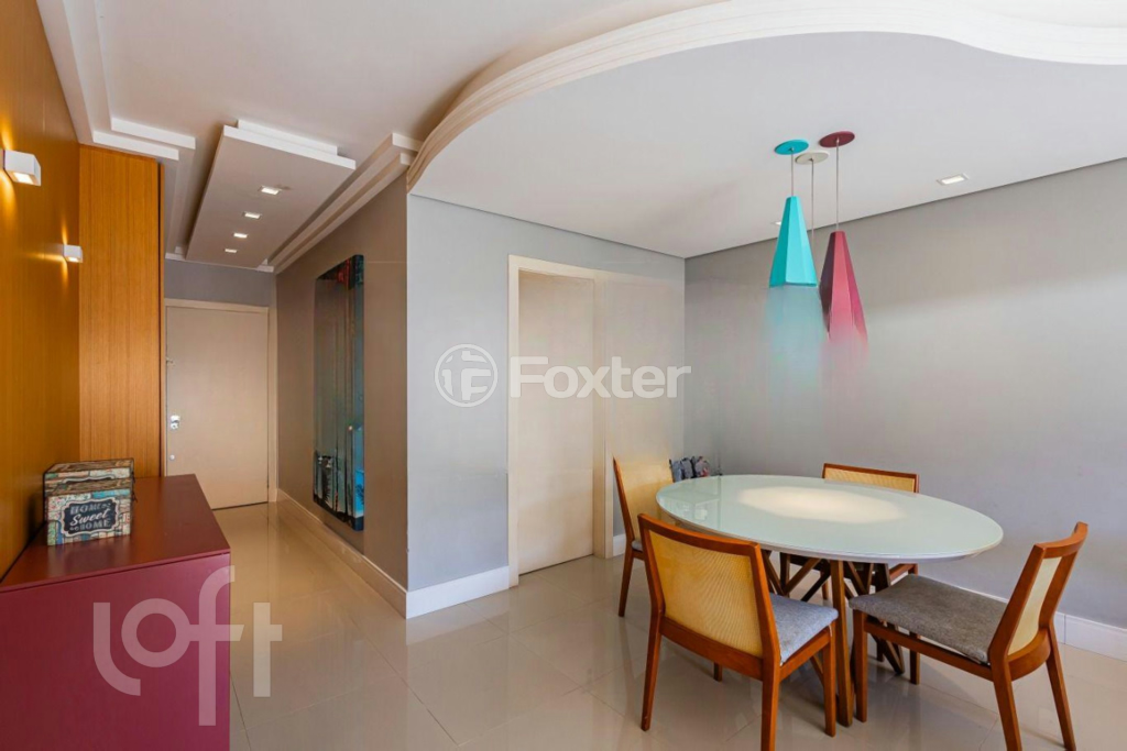 Apartamento à venda com 2 quartos, 140m² - Foto 3