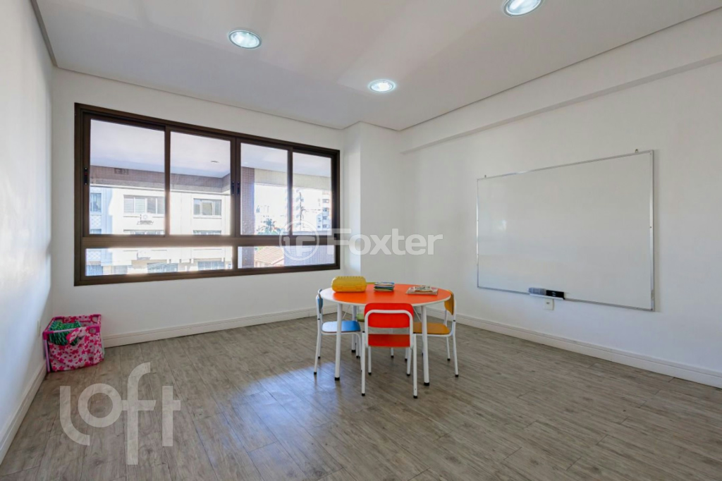 Apartamento à venda com 2 quartos, 140m² - Foto 25