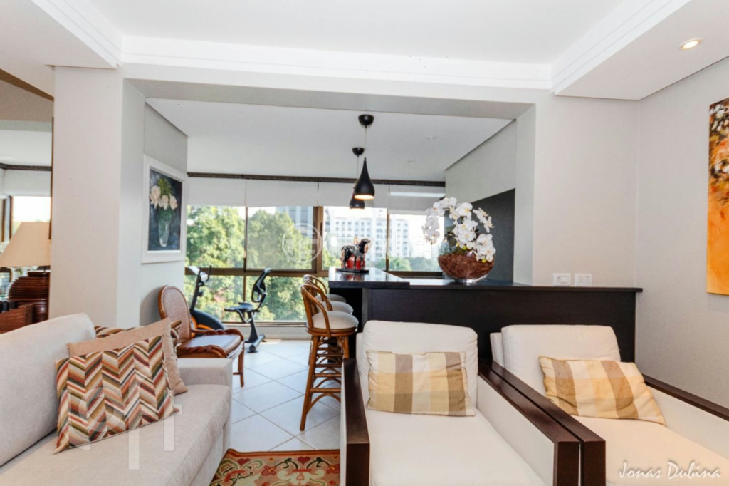 Apartamento à venda com 3 quartos, 136m² - Foto 16