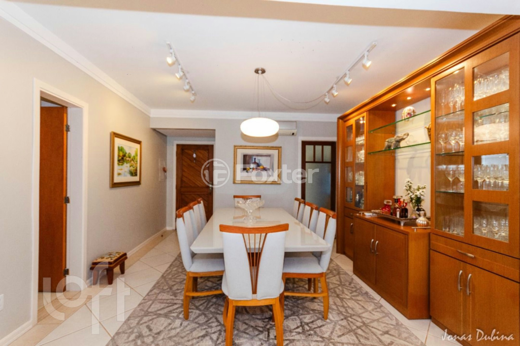Apartamento à venda com 3 quartos, 136m² - Foto 7
