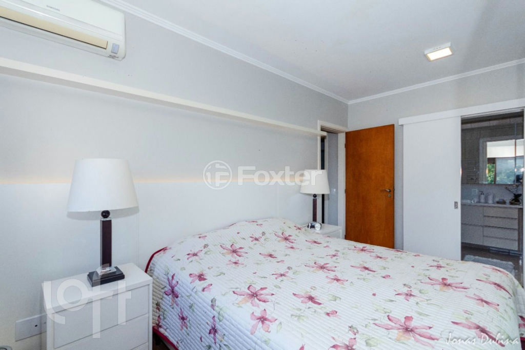 Apartamento à venda com 3 quartos, 136m² - Foto 33