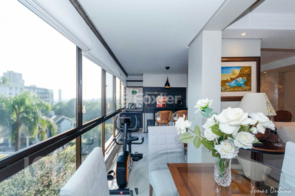 Apartamento à venda com 3 quartos, 136m² - Foto 11