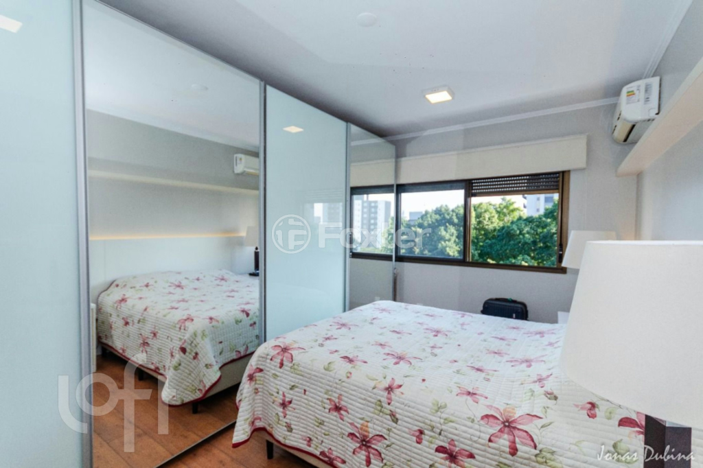 Apartamento à venda com 3 quartos, 136m² - Foto 31