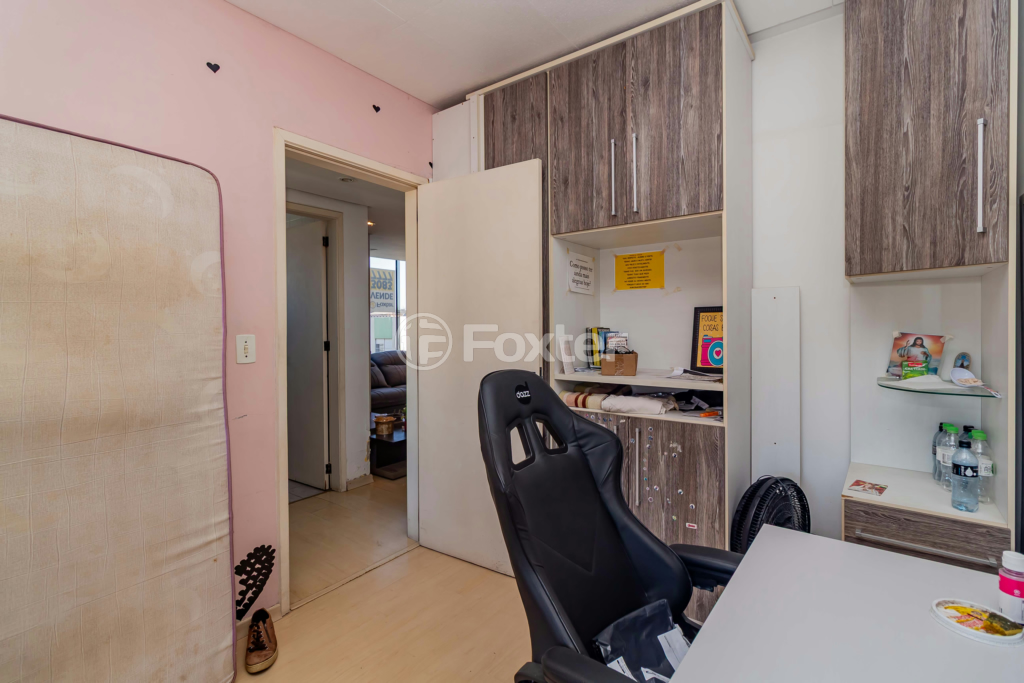 Apartamento à venda com 2 quartos, 57m² - Foto 15